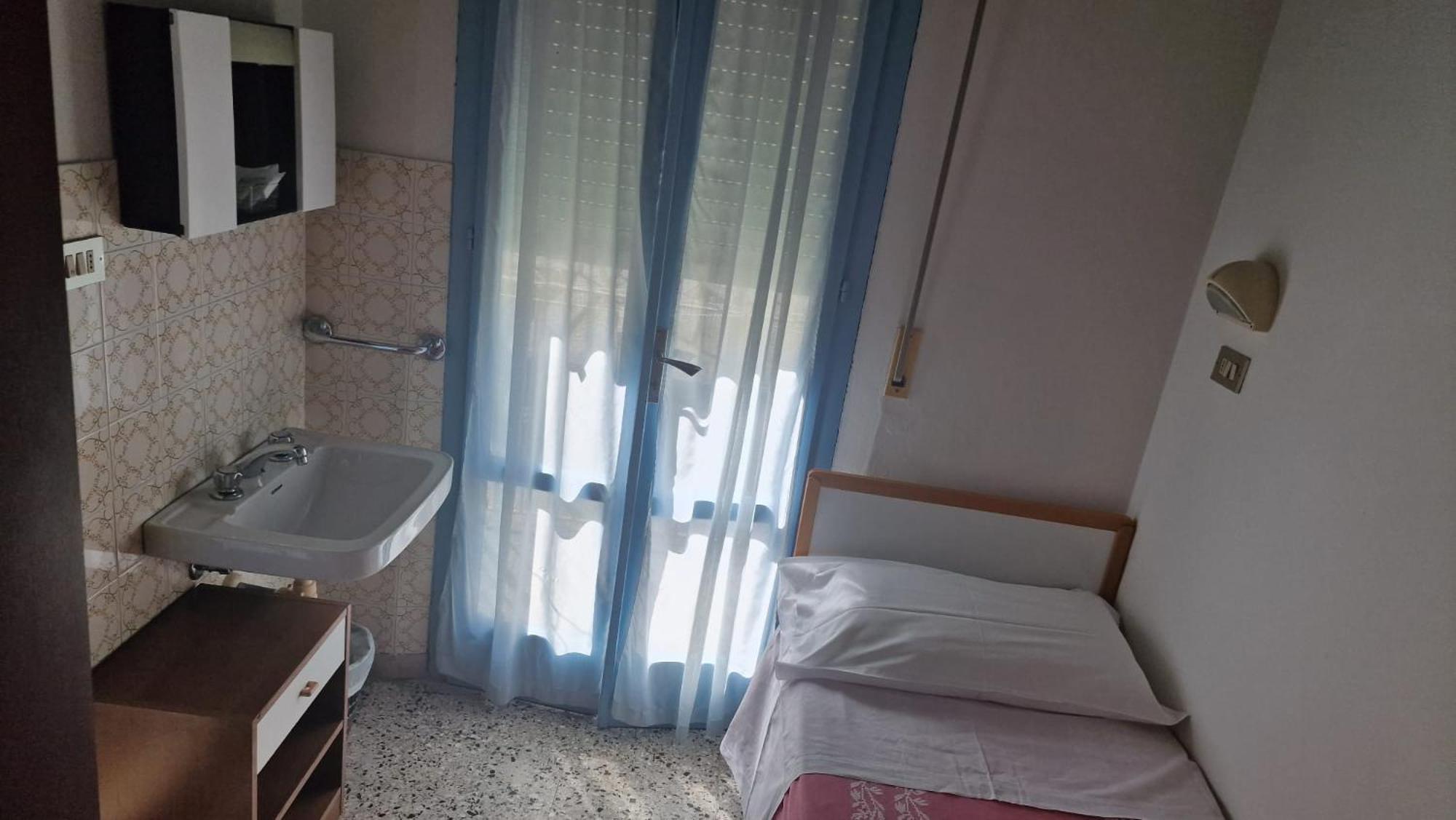 Hotel Clara Rimini Kültér fotó